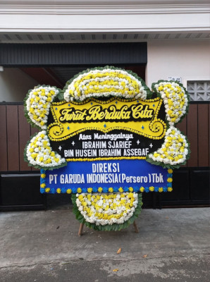 Papan Bunga Duka di Sukanegara